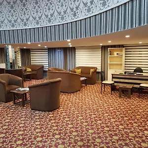 3* Hotel Capital